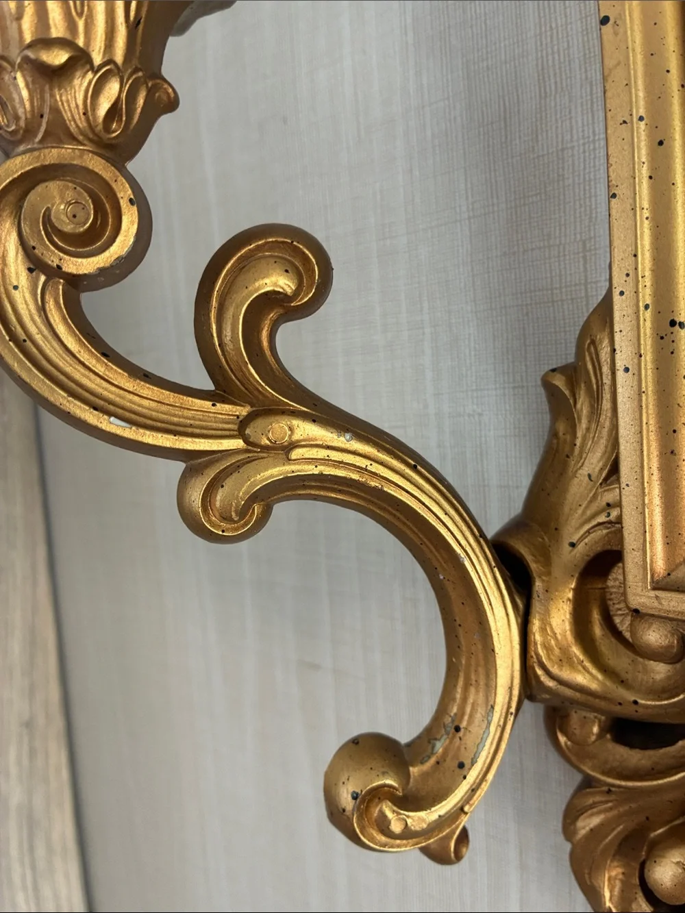 Syroco Ornate Gold Wall Sconce Decorative Candle Holder